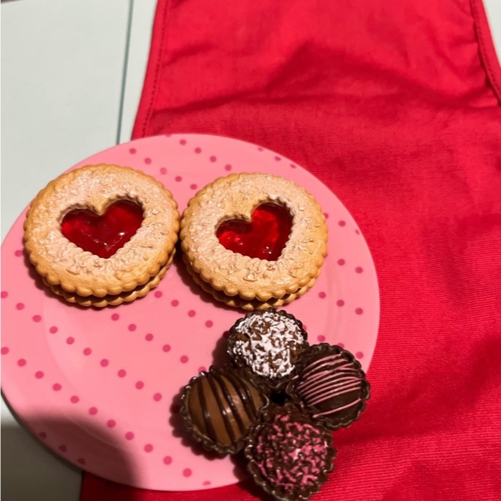 American girl cookie set (2)